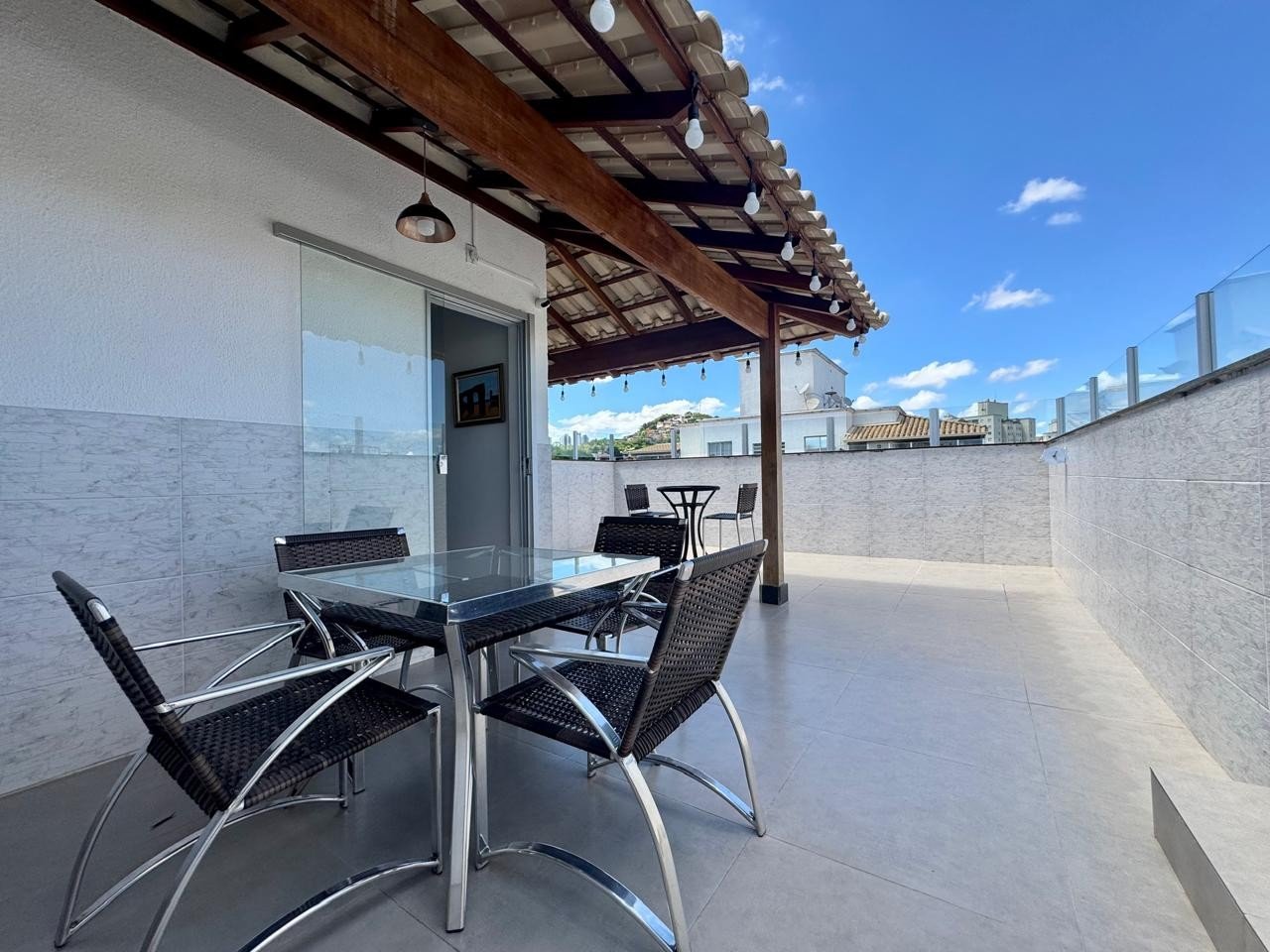 Foto 2 de Cobertura 2 quartos com elevador no Paquetá