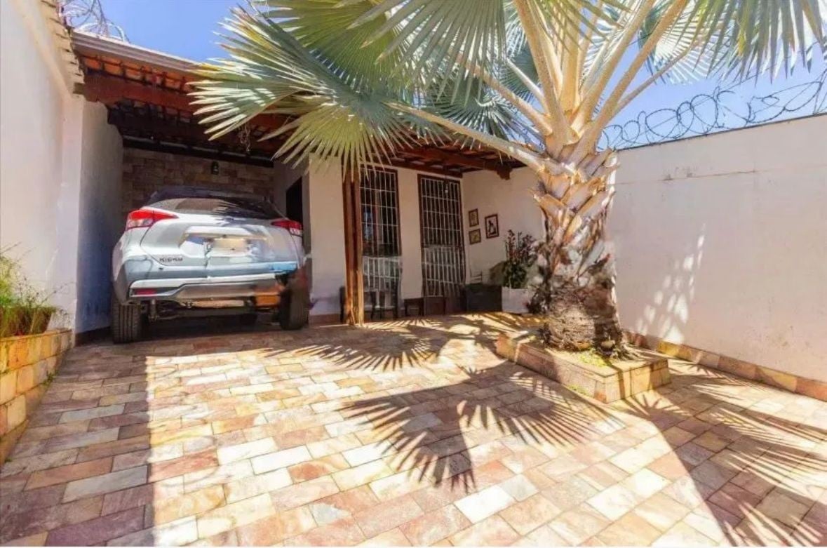 Foto de Casa geminada no bairro Serrano