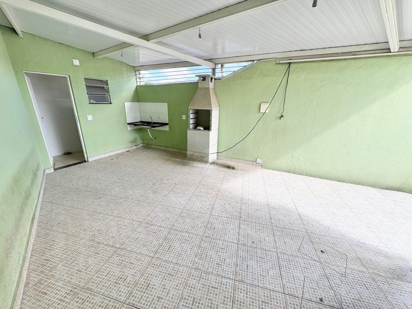 Foto 3 de Casa triplex no bairro Xangrilá