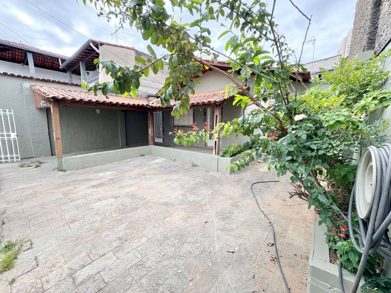 Foto 2 de Casa linear no bairro Celso Machado