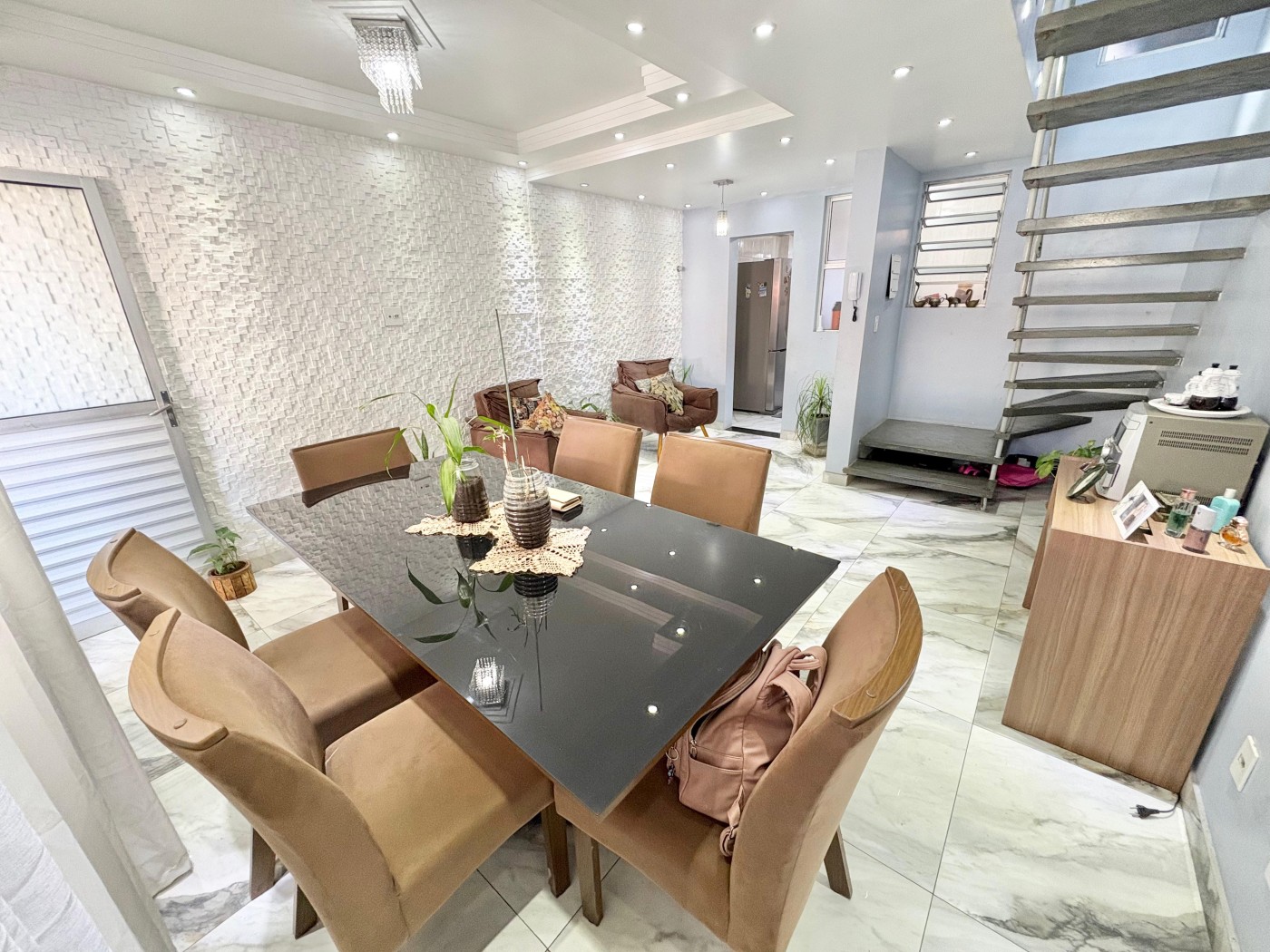 Foto 2 de Casa em condomínio fechado no bairro Arvoredo II