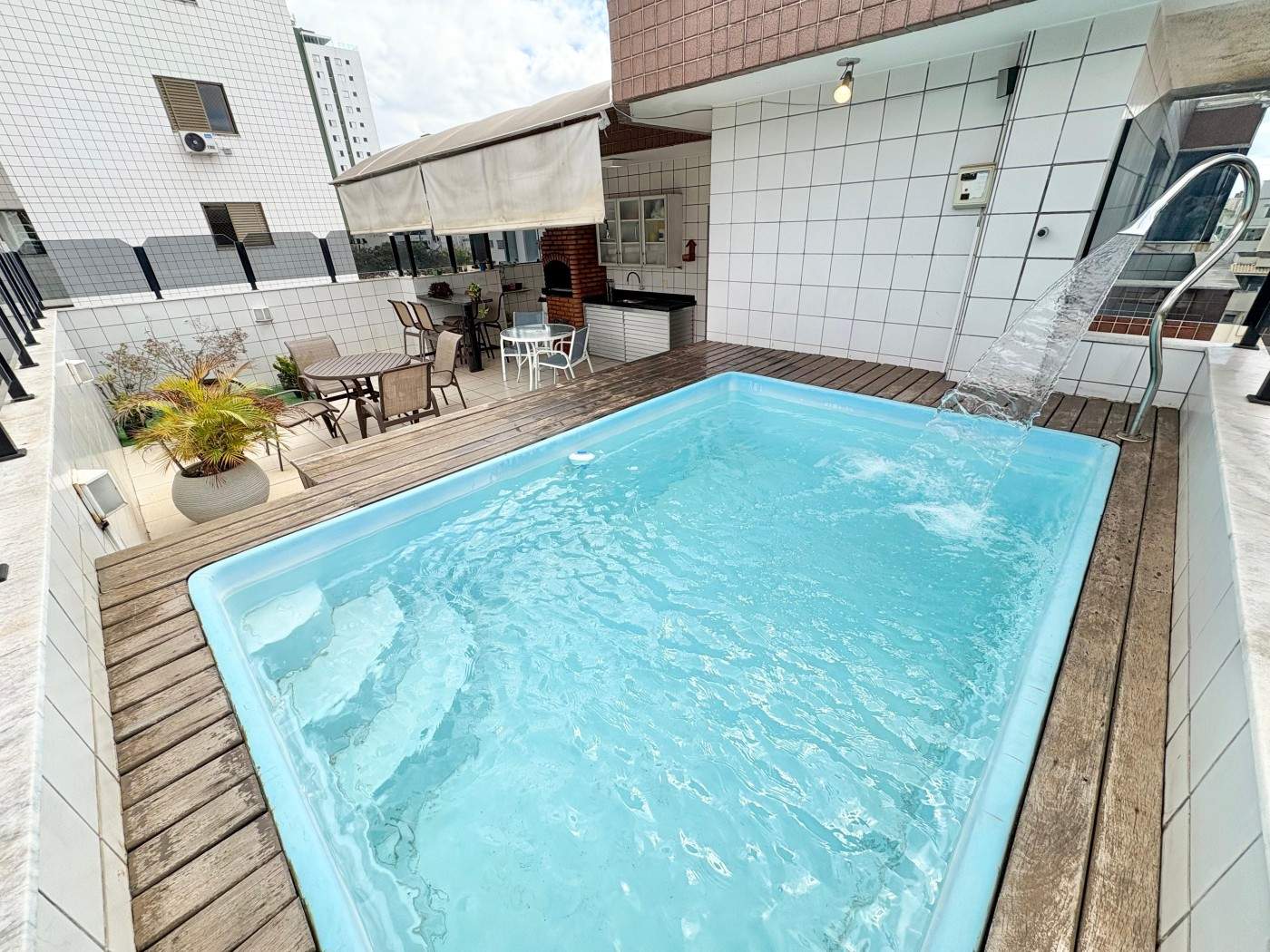 Foto de Cobertura com piscina no bairro Castelo